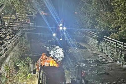 Akçakoca’da dere yatakları sel riskine karşı temizlendi
