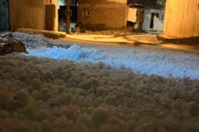 Bayburt’ta fındık büyüklüğünde dolu etkili oldu
