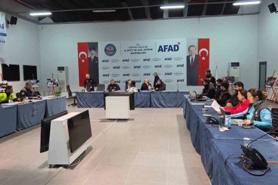 Kocaeli’de sağanak nedeniyle kriz merkezinde toplantı yapıldı
