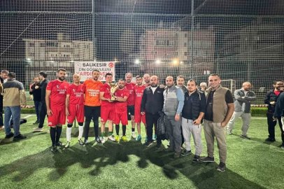 Balıkesir’de din görevlileri yeşil sahada buluştu
