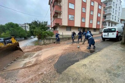 Gebze Belediyesi sağanak yağışa karşı 289 personelle sahada
