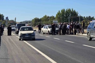 Karşıya geçmek isterken otomobilin çarptığı yaşlı adam hayatını kaybetti
