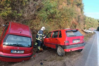 Tokat-Niksar kara yolunda aynı mevkide iki kaza: 3 yaralı
