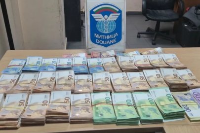 Sınırda 162 bin 700 euro ele geçirildi
