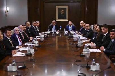 Bakan Gürlek: "Milletin temsilcilerinin hazırlayacağı yeni bir anayasaya ihtiyaç vardır"
