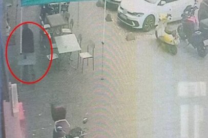 Para alamayınca dükkan önündeki masayı devirdi
