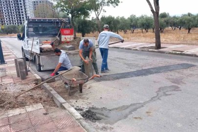 Altyapı çalışmaları sonrası tahrip olan yol ve kaldırımlar yenileniyor

