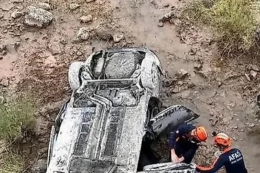 Siirt’te feci kaza: Araç ters döndü, 1’i bebek 3 kişi yaralandı
