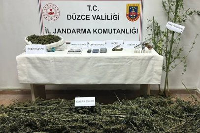 Düzce’de uyuşturucu operasyonu: 2 gözaltı
