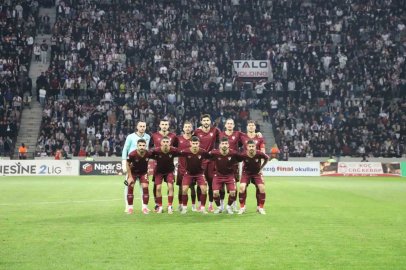 Elazığspor, Arnavutköy Belediyespor karşısında
