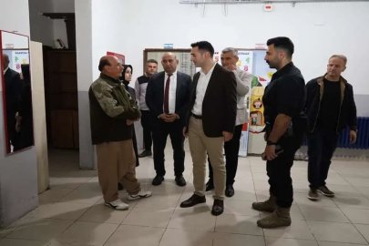Kaymakam Kaya Ortabağ’da okulun ihtiyaçları yerinde incendi
