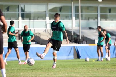 Burhan Eşer: "Sarıyer maçındaki öz güvenimiz Bandırmaspor maçına yansıyacaktır"
