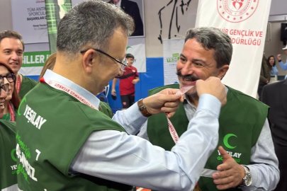 Eskişehir’de gençler "Bağımlılığa Karşı Spor Yapın" etkinliğinde buluştu
