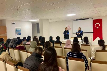 Kars’ta üniversiteli kadınlara kades tanıtımı

