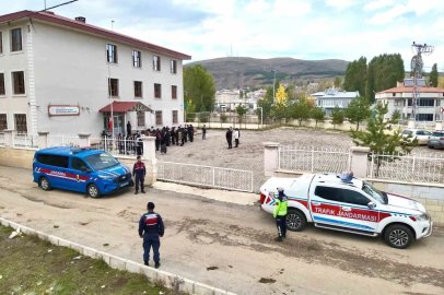 Jandarmadan Gökçedere’de okul denetimi
