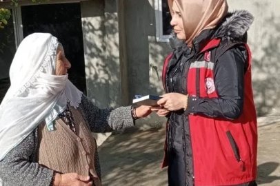 Erzurum’da "Çınarlarımızla Bir Ömür Bir Dua" projesiyle büyüklerin kapısı çalınıyor
