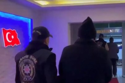 İzmir’de 9 yıldır aranan eski karı koca dolandırıcılar yakalandı
