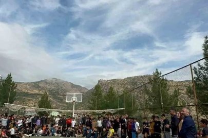 Siirt’te 7’nci sınıf öğrencilerinden roket etkinliği
