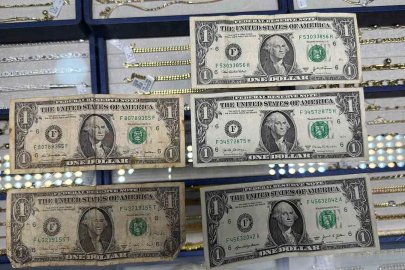 Kuriş soruşturmasında FETÖ izi: F serisi 1 dolarlar yakalandı
