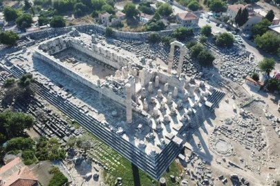 Didyma Apollon Tapınağı gece ziyaretlerinde 60 bin kişiyi aştı
