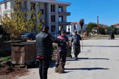 Bolvadin’de temizlik seferberliği sürüyor
