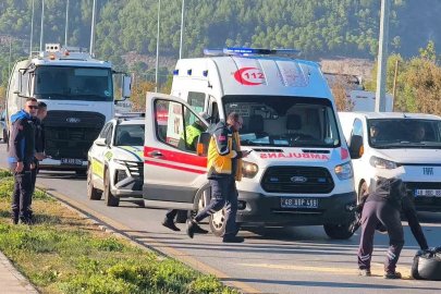 Muğla’da motosiklet ile otomobil çarpıştı: 1 yaralı

