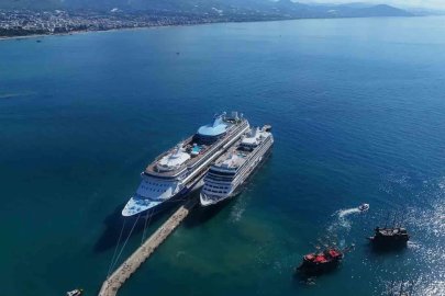 Alanya’ya İngiliz ve ABD’li turist akını
