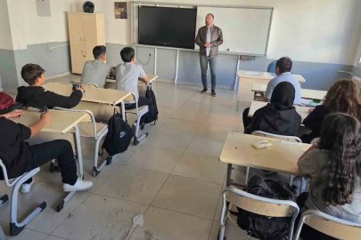 Kuyucak’ta öğrencilere milli ve manevi değerler anlatıldı
