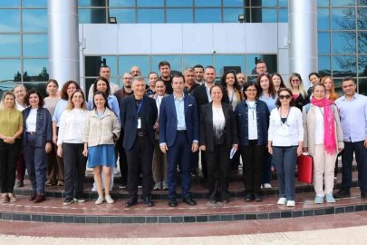 ADÜ Tıp Fakültesi’nde Eğitici Gelişimine Yönelik Temel Eğitim Becerileri Kursu düzenlendi
