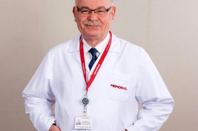Prof. Dr. Ahmet Turan Aydın: "Osteoporoz dünya genelinde 500 milyondan fazla kişiyi etkiliyor"
