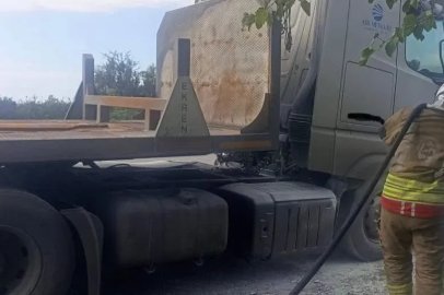 Dörtyol’da tır yangını kontrol altına alındı
