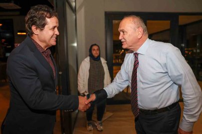 Akademisyenler Faruk Özlü ile buluştu
