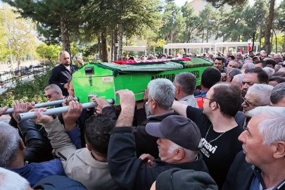 Kıraathanedeki tüfekli saldırıda ölen şahıs son yolculuğuna uğurlandı
