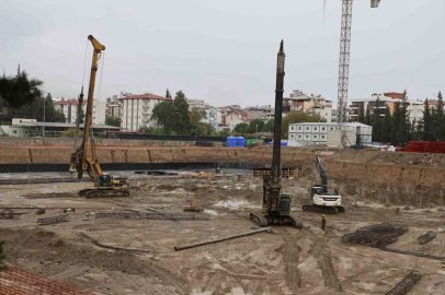 Aydın’da yeni adalet sarayı inşaatında kazıklar çakıldı
