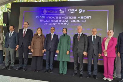 Bakan Kacır: "Kadınların bilimde ve üretimde güçlü bir şekilde yer alması, ülkemizin kalkınmasının temel anahtarıdır"
