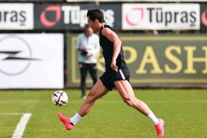 Beşiktaş’ta Crystal Palace maçı hazırlıkları başladı
