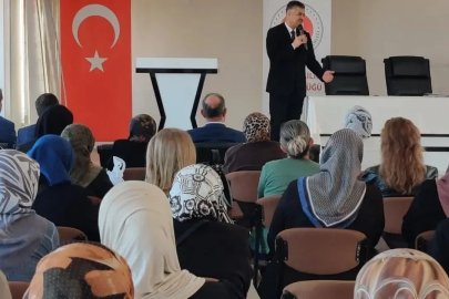 Sinoplu umre adaylarına kutsal yolculuk öncesi rehberlik
