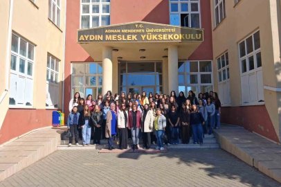 Liseli öğrenciler ADÜ’nün eğitim imkanlarını yerinde gördü

