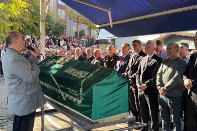 Ayazağa’daki sel felaketinde hayatını kaybeden Ahmet Derin son yolculuğuna uğurlandı
