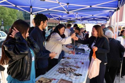 Hastanede tedavi gören çocuklar için destek oldular
