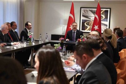 Bakan Fidan, STK temsilcileriyle bir araya geldi
