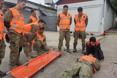 Şırnak’ta enkazda arama ve kurtarma eğitimleri sürüyor
