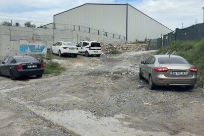 Büyükçekmece’deki cinayetin faili araç içerisinde ölü bulundu
