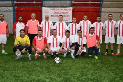 Tatvan’da kurumlar arası futbol turnuvası başladı
