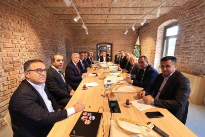 Başkan Büyükkılıç İstanbul’da Şehir Araştırmaları Merkezi açılışına katıldı

