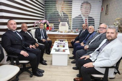 Vali Çağatay esnafların sıkıntılarını dinledi
