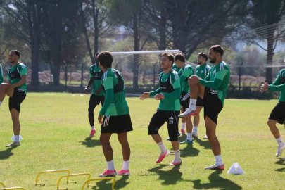 Yalçın Koşukavak: "İstanbulspor karşısında galibiyet umut ediyorum"
