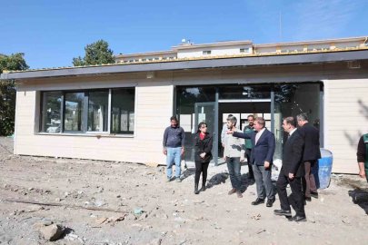 Vali Aydoğdu, DSİ sosyal tesisi ve kütüphane inşaatını inceledi
