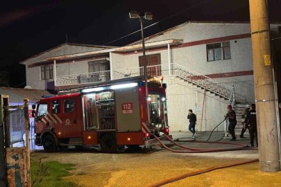 Konfeksiyon atölyesinde çıkan yangın büyümeden söndürüldü
