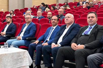 Hayrabolu’da "Hz. Peygamber ve Güzel Ahlak" konulu konferans düzenlendi
